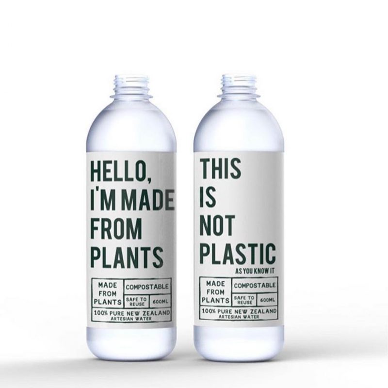 Botellas de plástico degradable